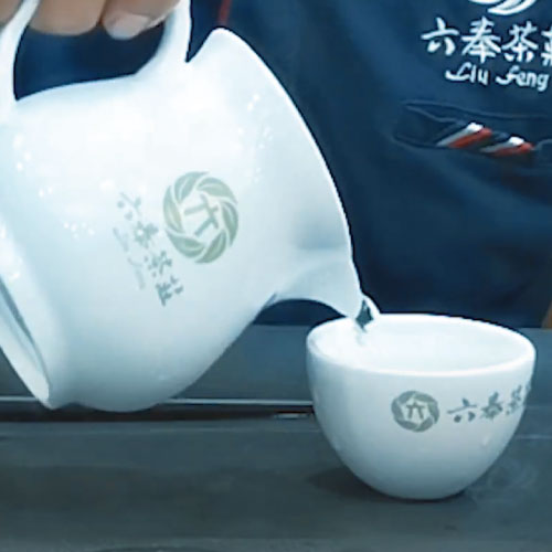 六奉茶學#011-第一泡茶能不能喝:倒掉第一泡是因為有農藥? Logo圖片
